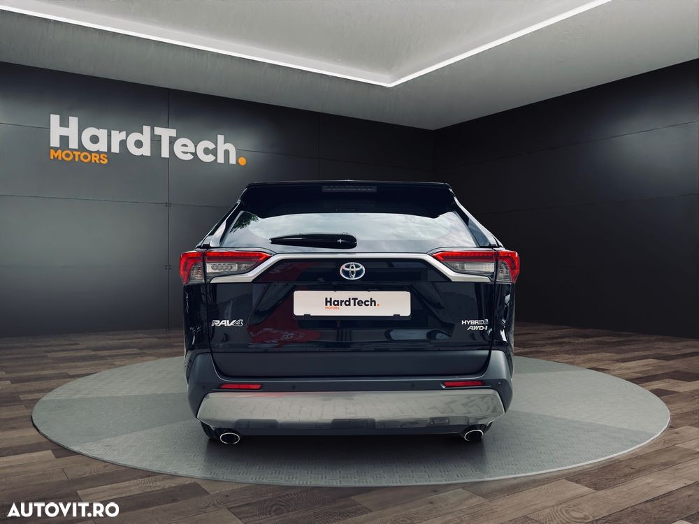 Toyota RAV4 - 5