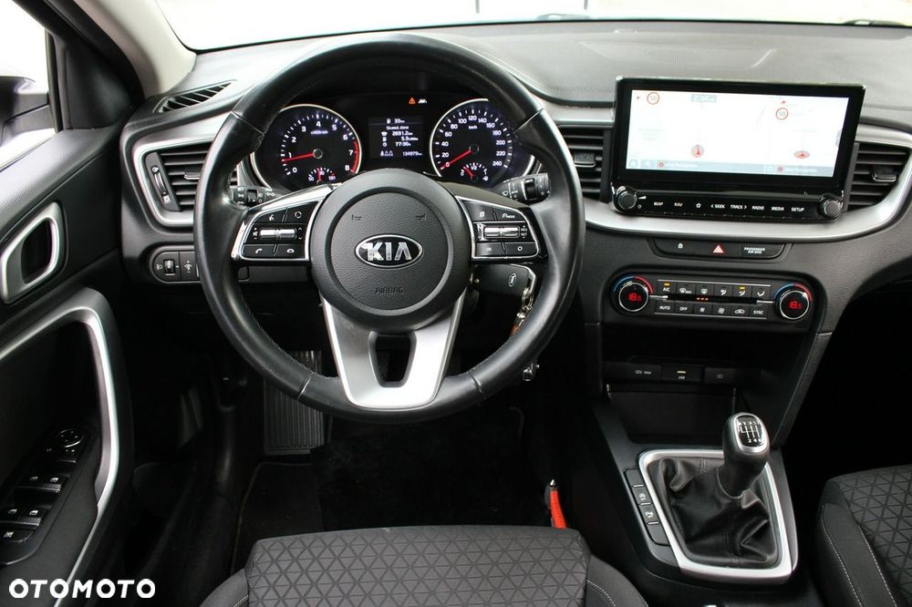 Kia Ceed 1.5 T-GDI Business Line - 8