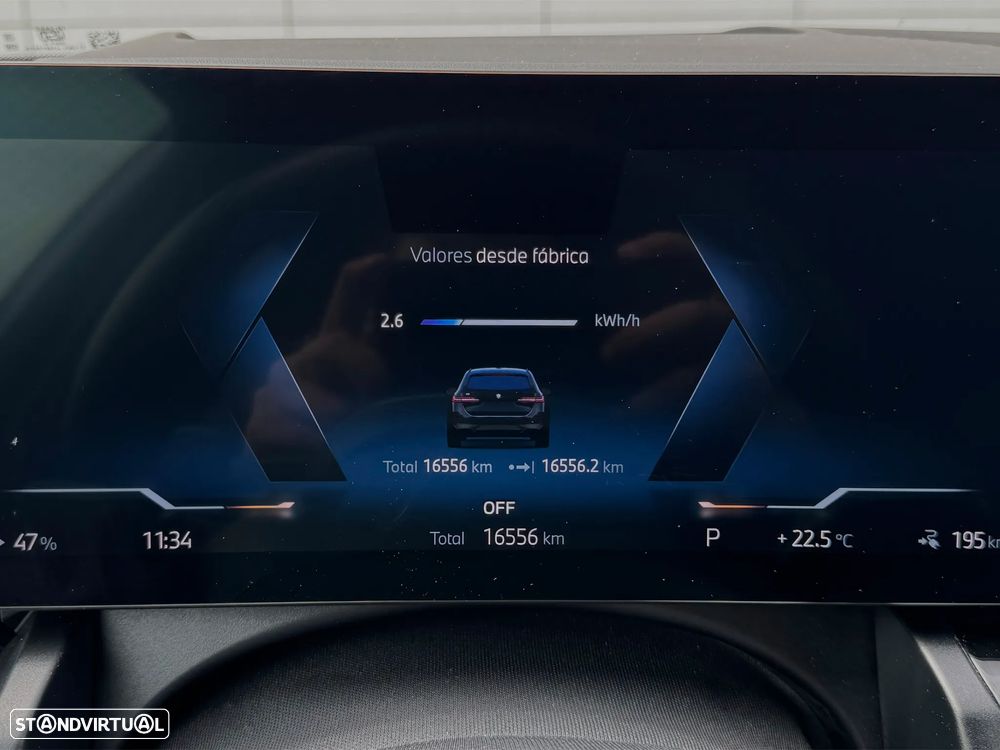 BMW i5 eDrive40 Pack Desportivo M - 9