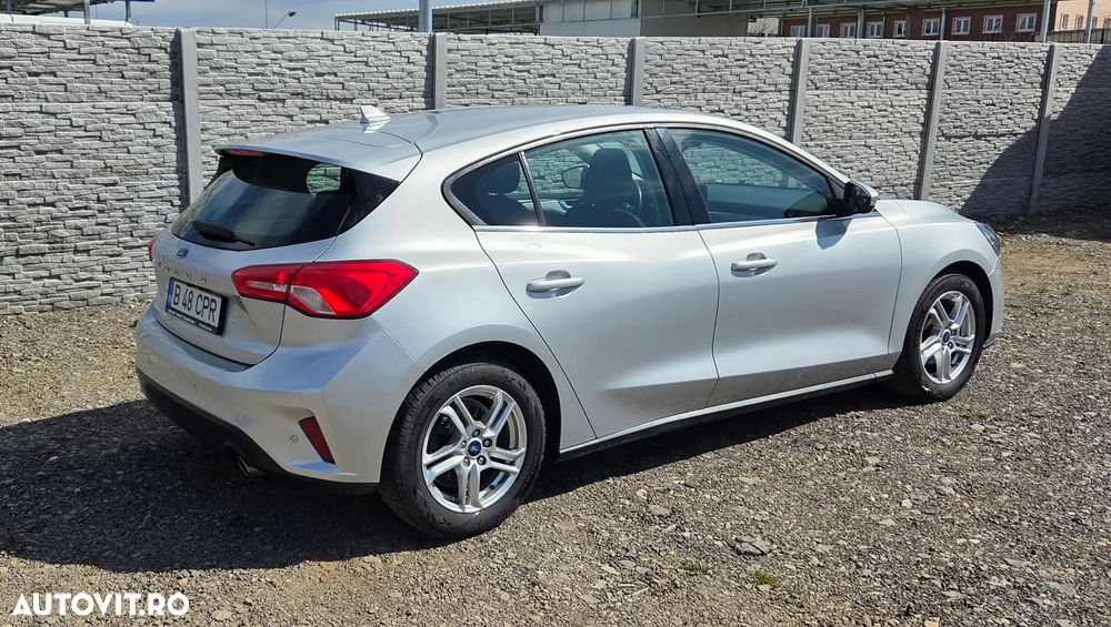 Ford Focus 1.0 EcoBoost Connected - 9