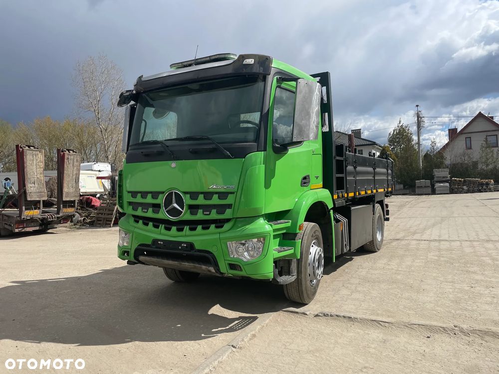 Mercedes-Benz Arocs - 6