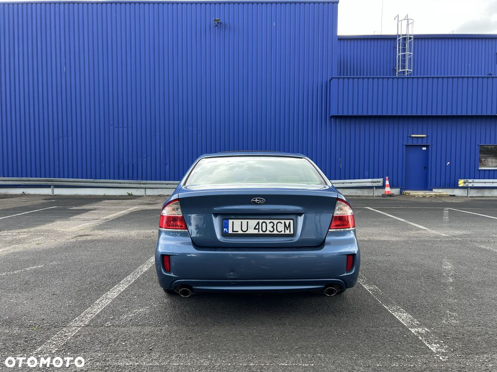 Subaru Legacy - 5