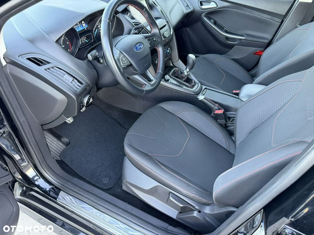 Ford Focus 2.0 TDCi ST-Line Black ASS - 8