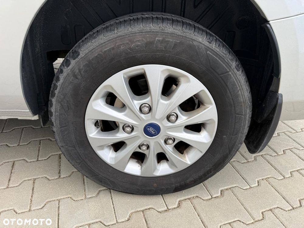 Ford Transit Custom - 13