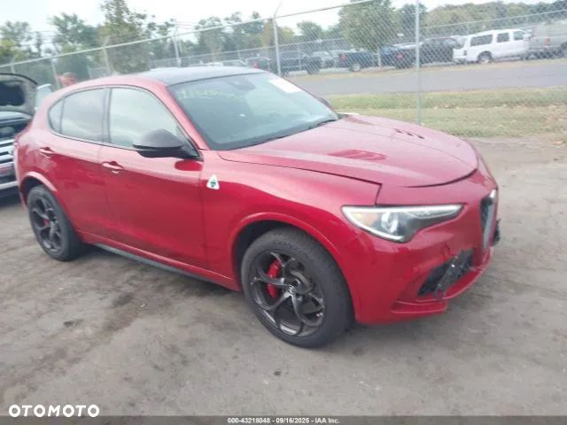 Alfa Romeo Stelvio 2.9 Bi Turbo V6 Quadrifoglio Q4 - 2