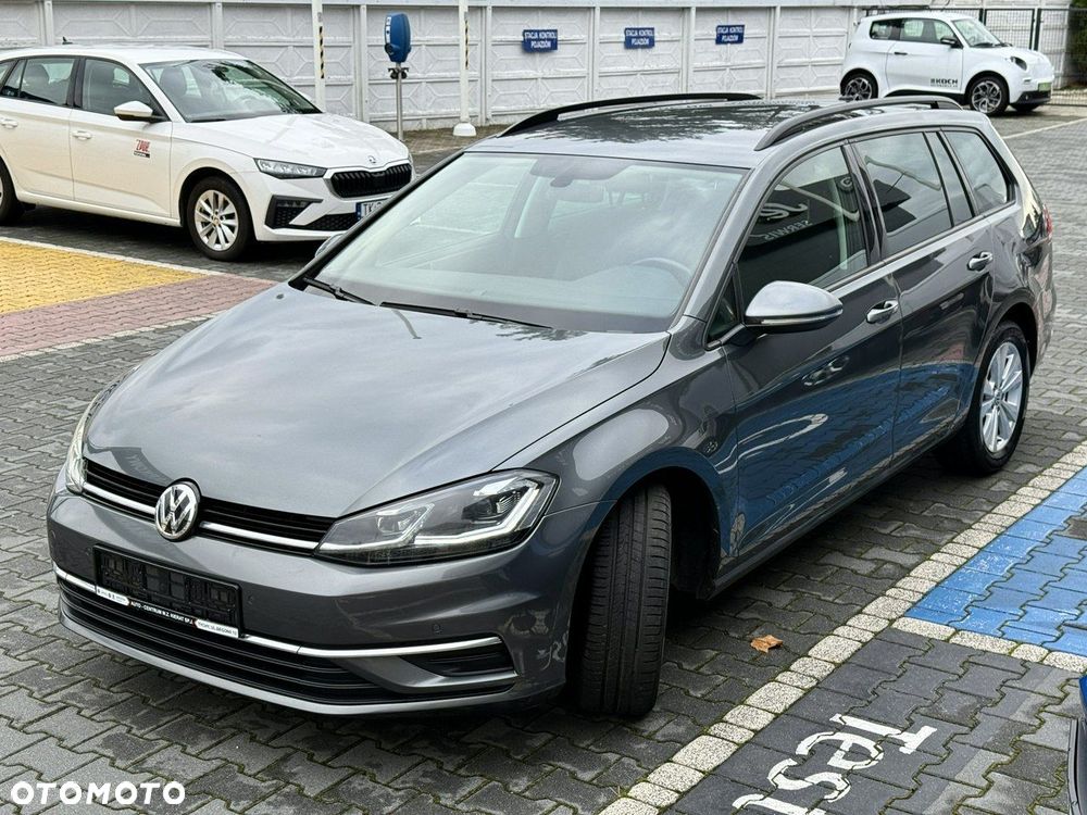 Volkswagen Golf - 4