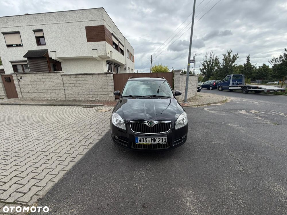 Skoda Fabia 1.4 16V STYLE Edition - 16