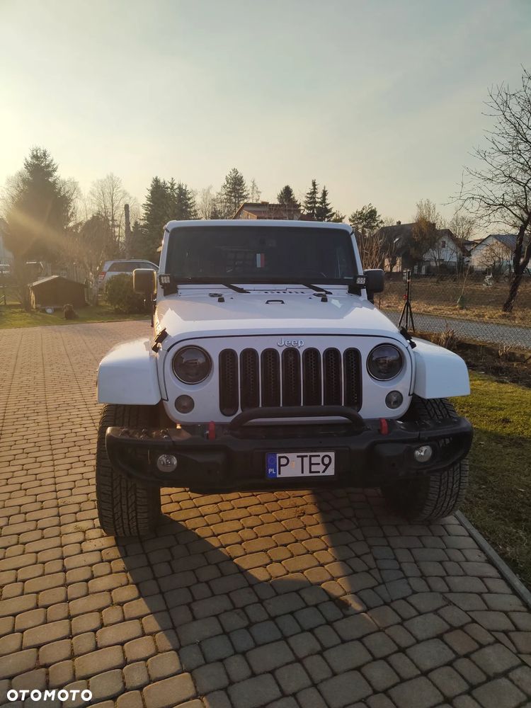 Jeep Wrangler 3.6 Unlim Sahara - 20