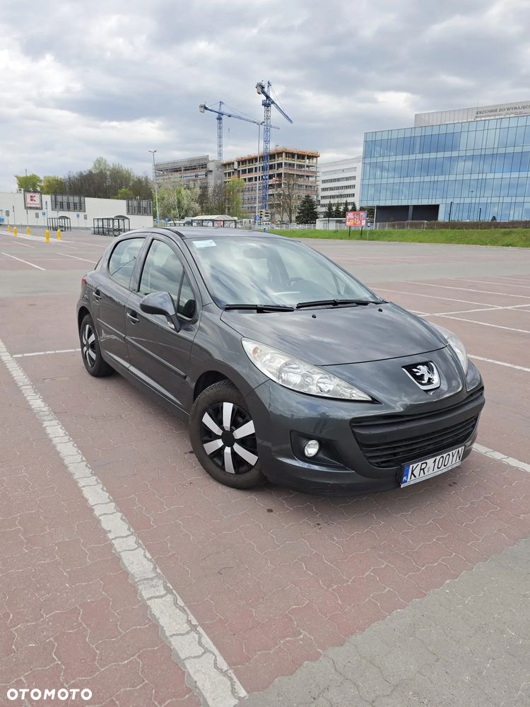 Peugeot 207 75 forever - 1