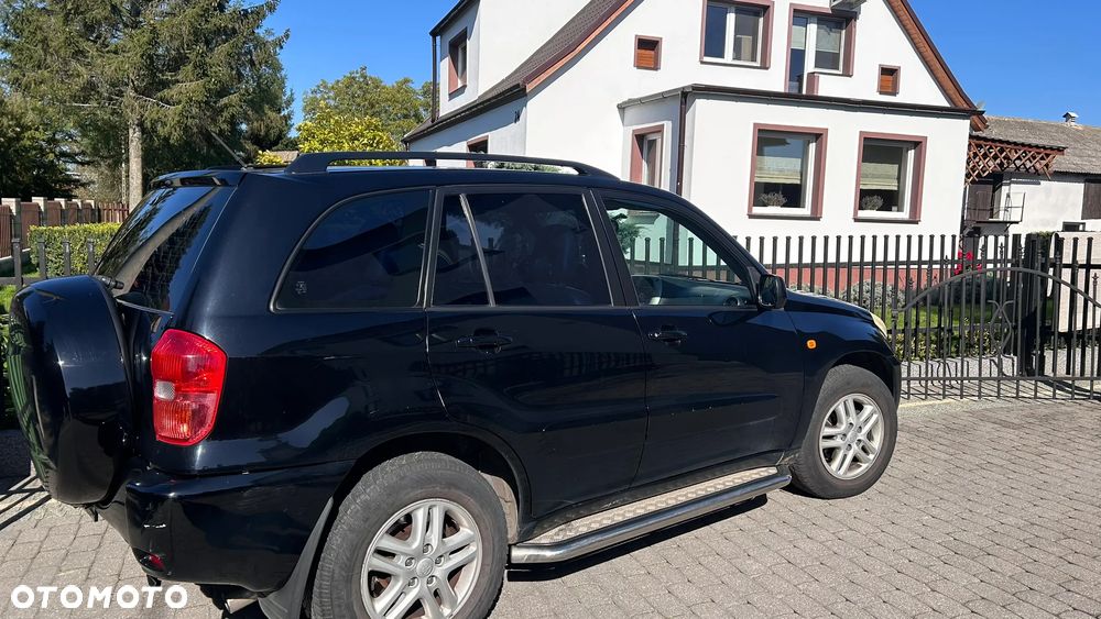 Toyota RAV4 2.0 VVT-i 4x4 - 17