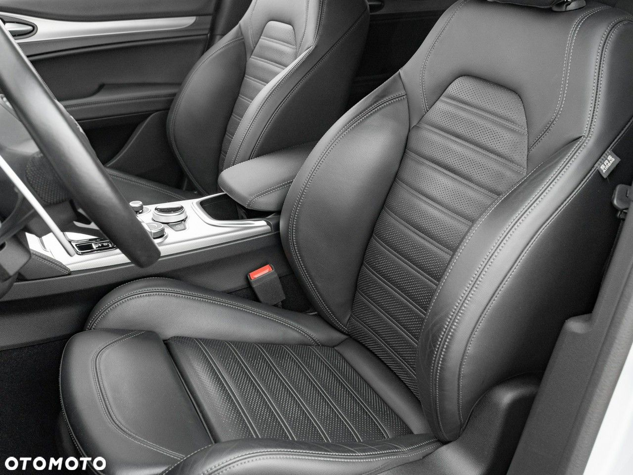 Alfa Romeo Stelvio 2.0 Turbo Sprint Q4 - 15