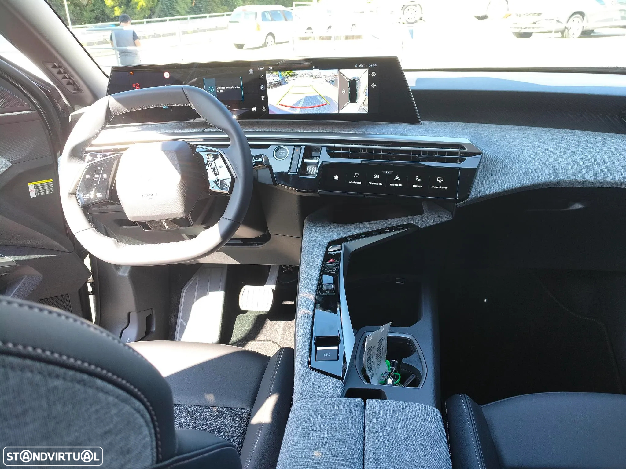 Peugeot E-5008 73 kWh Allure - 7