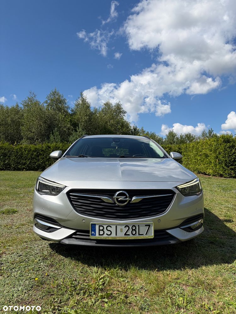 Opel Insignia - 2