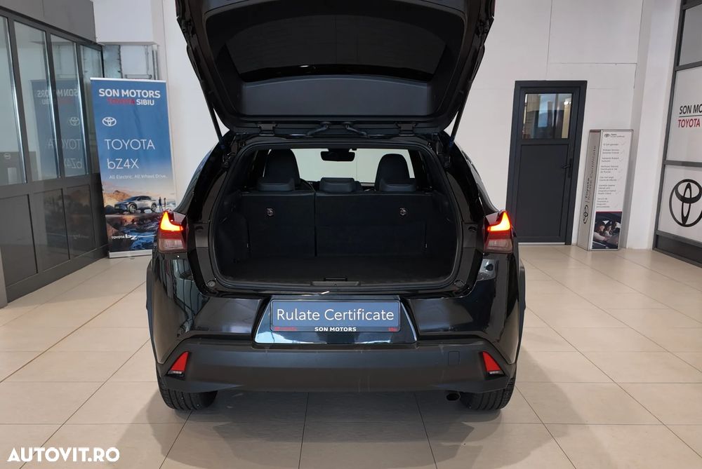 Lexus UX 250h - 36