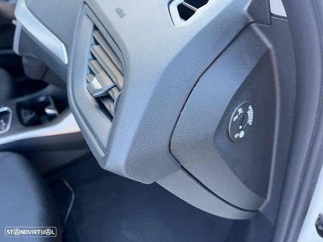 BMW 116 d Corporate Edition Auto - 13