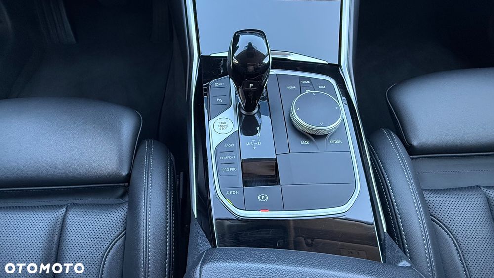 BMW Seria 3 318d mHEV M Sport - 21