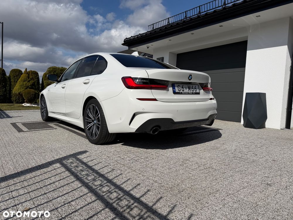 BMW Seria 3 320d Edition M Sport Shadow - 5