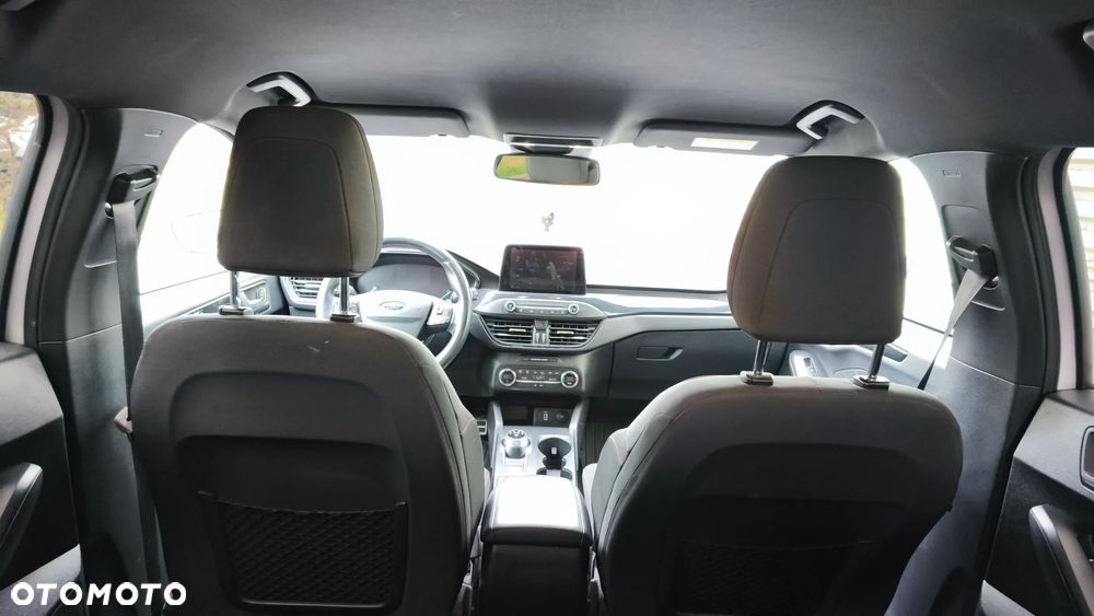 Ford Focus 1.5 EcoBlue Start-Stopp-System ST-LINE DESIGN - 38