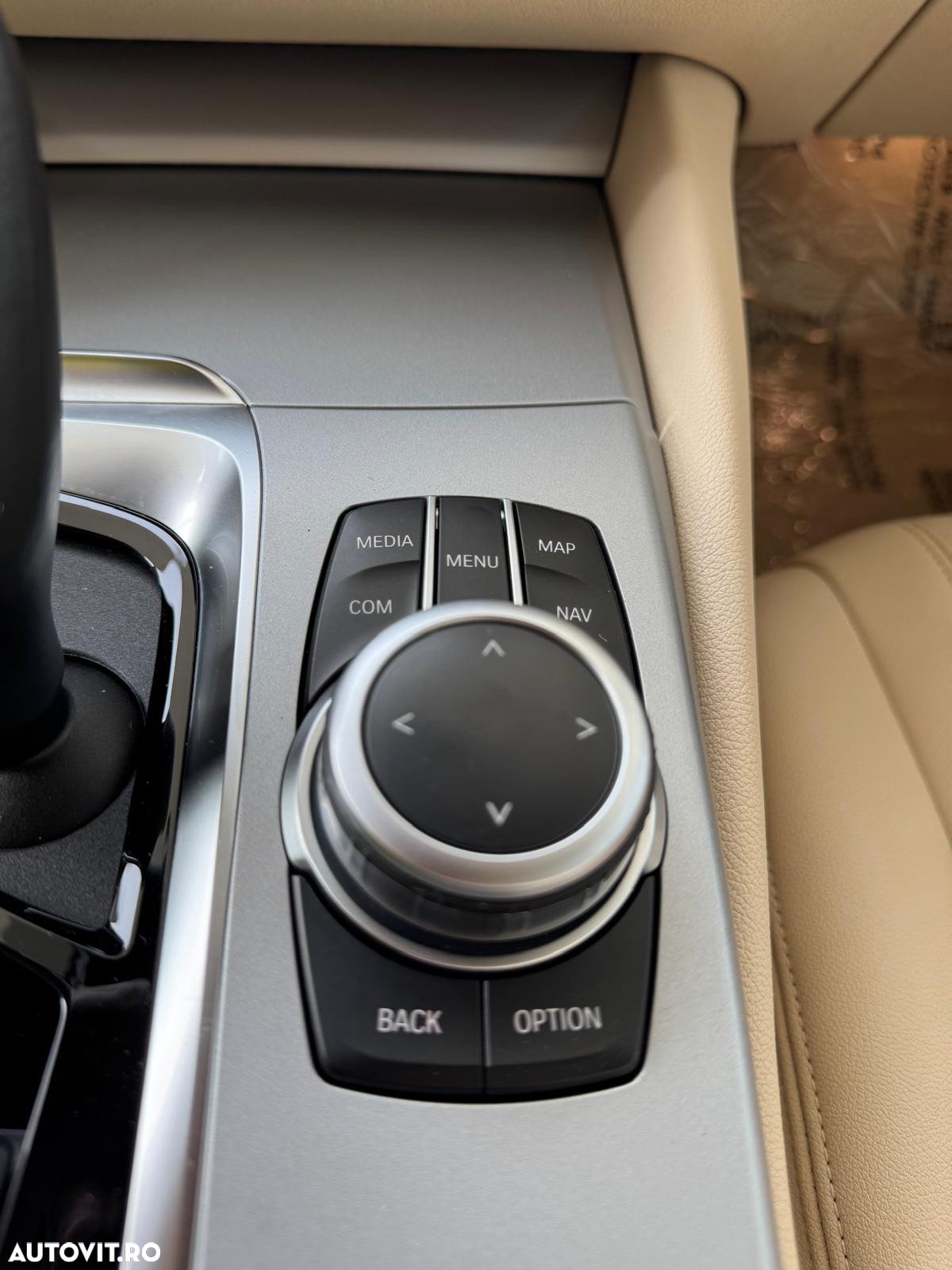BMW Seria 5 530e AT PHEV - 26