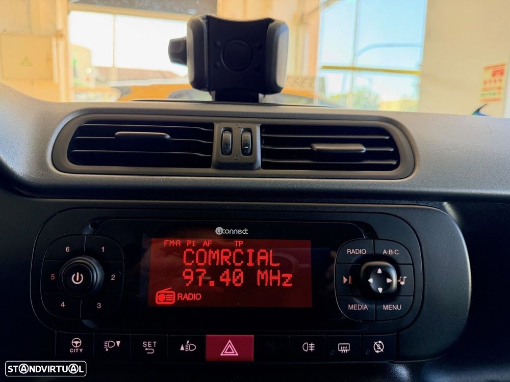 Fiat Panda 1.0 Hybrid - 28