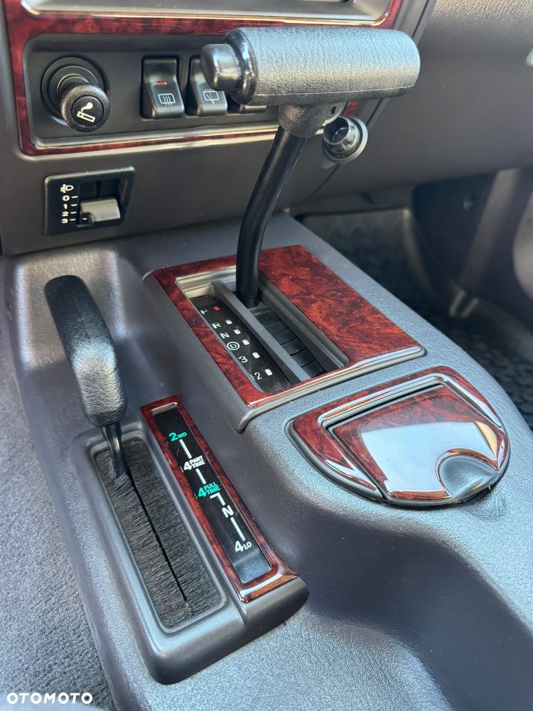 Jeep Cherokee - 9