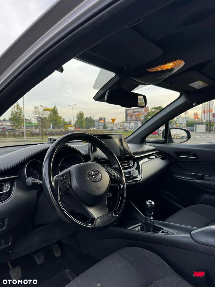 Toyota C-HR 1.2 T Active - 13