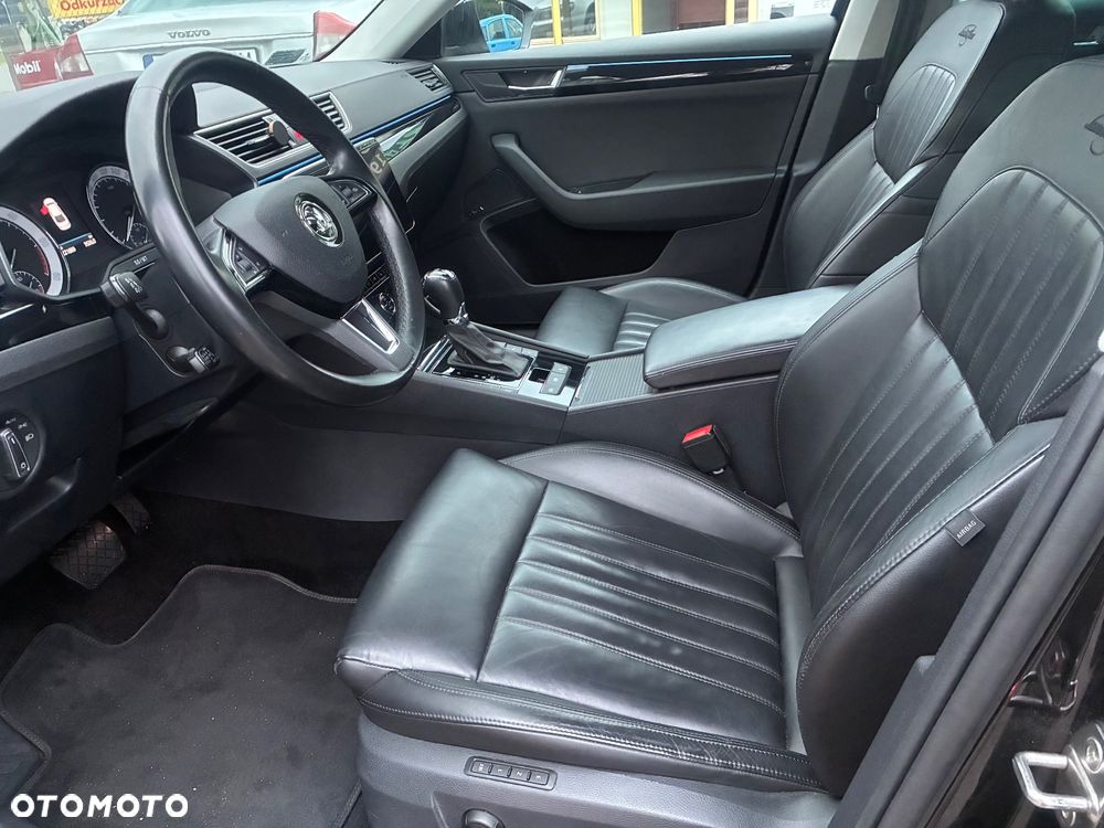 Skoda Superb 2.0 TDI 4x4 L&K DSG - 27