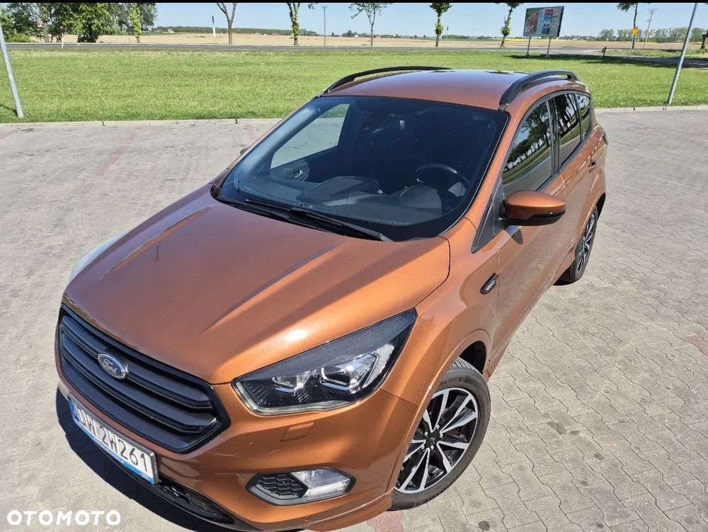 Ford Kuga - 3