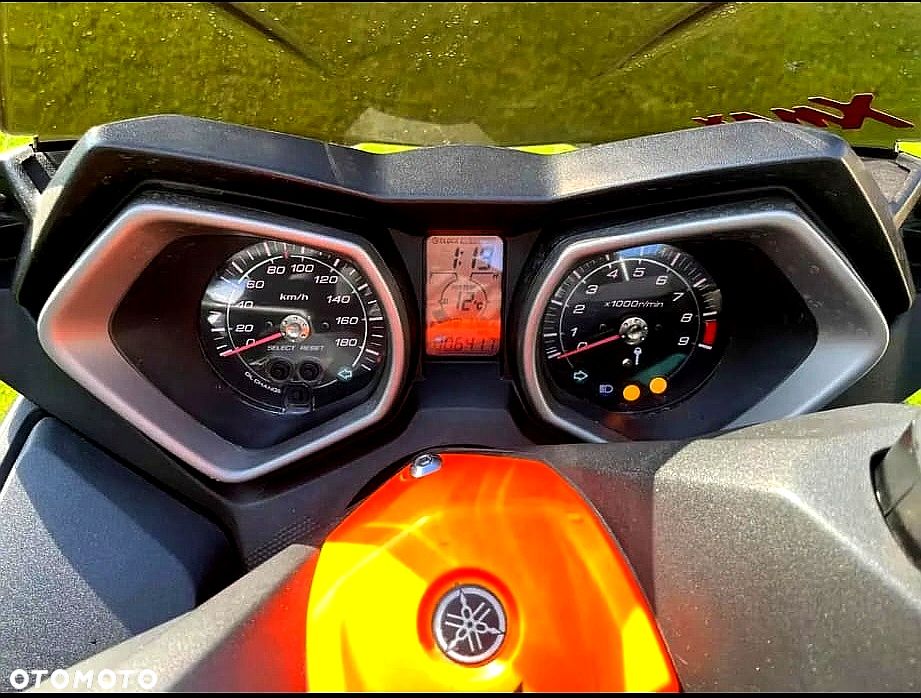 Yamaha X-max - 13