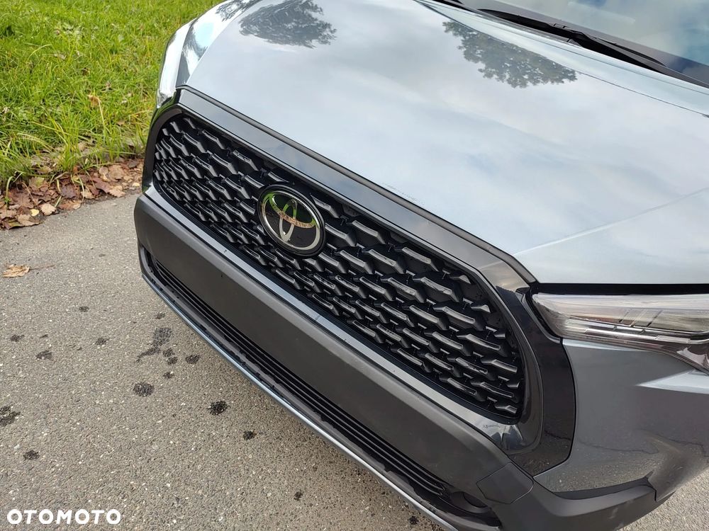 Toyota Corolla Cross - 30