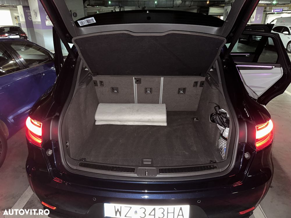 Porsche Macan Standard - 25