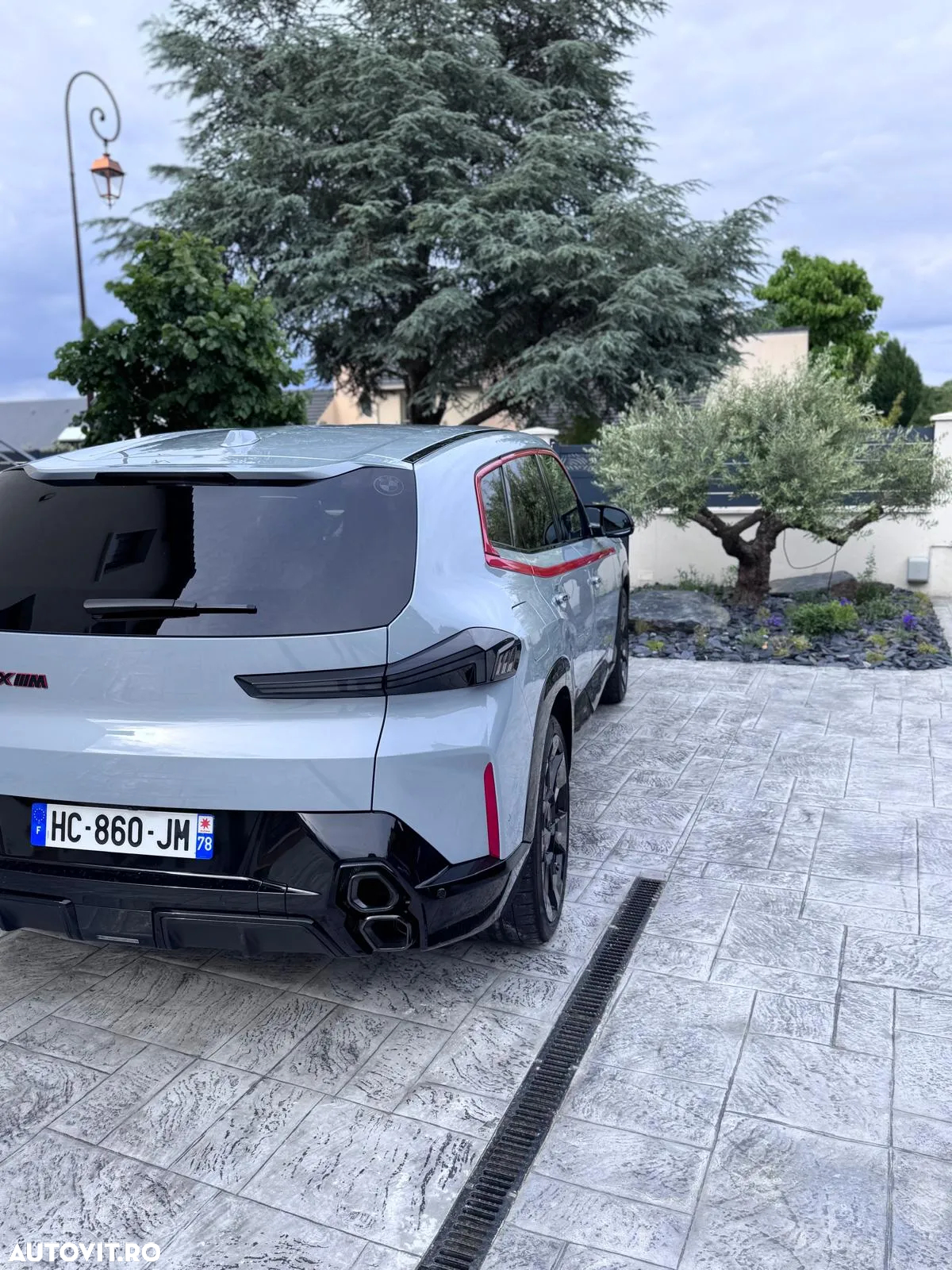 BMW XM Label Red - 12