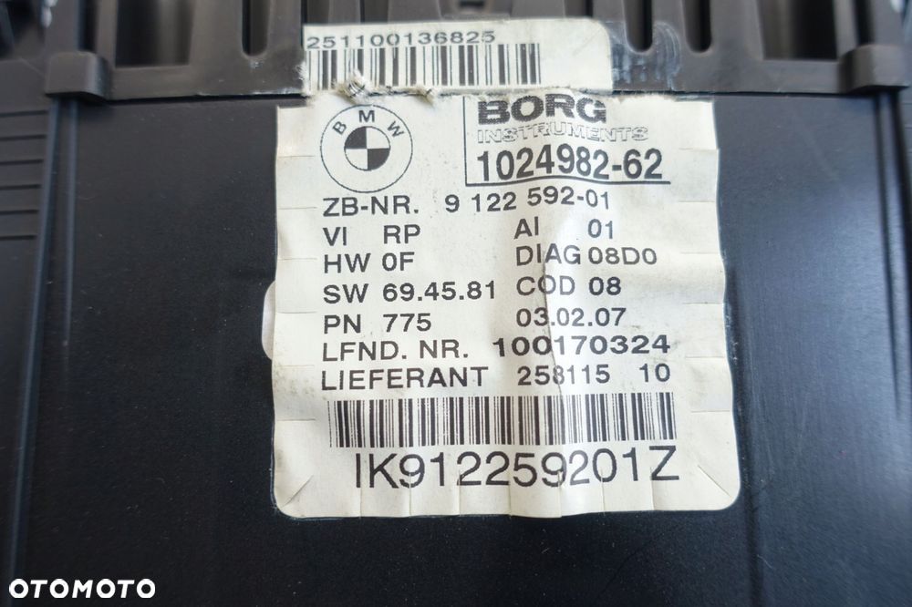 BMW 1 E87 116 1.6 i ZEGARY LICZNIK 1024982 oryg - 5