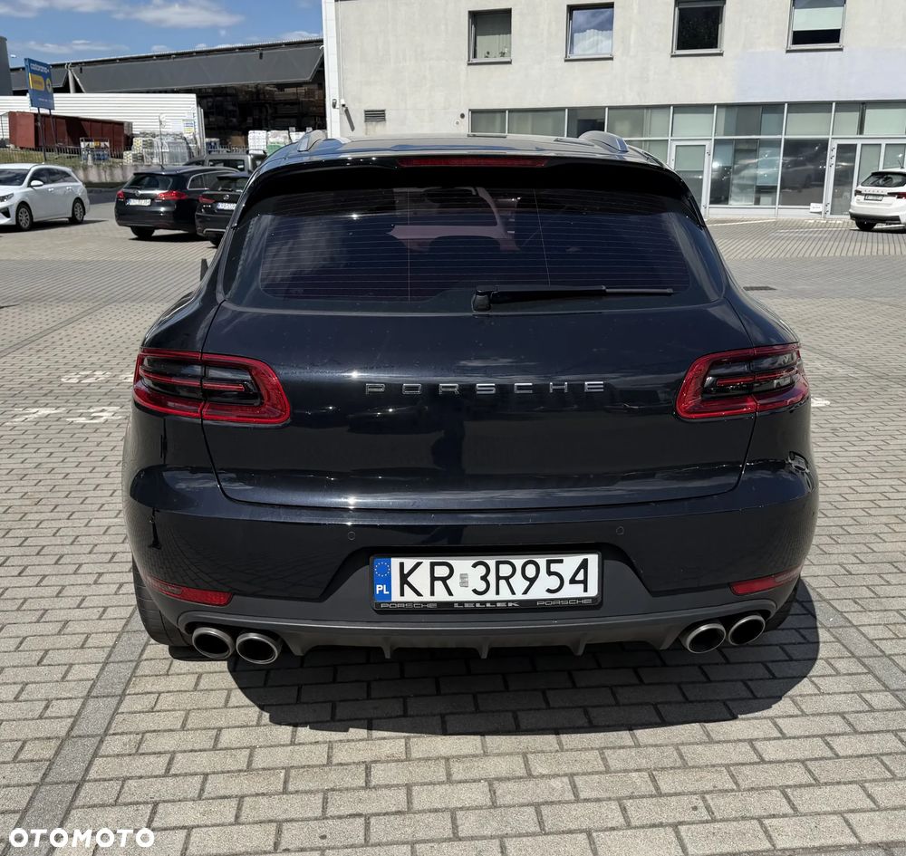 Porsche Macan - 3