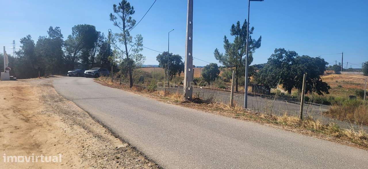 Terreno Urbano - Grande imagem: 4/58