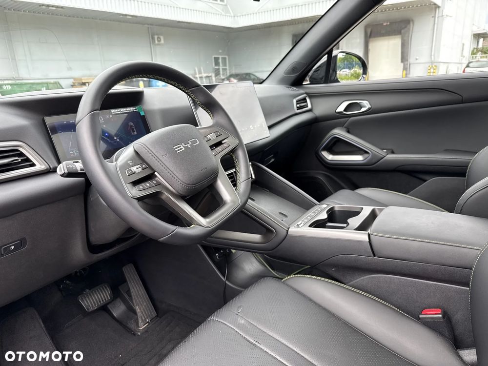 BYD Atto 2 DM-i - 10