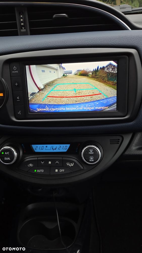 Toyota Yaris 1.5 Selection CVT - 10