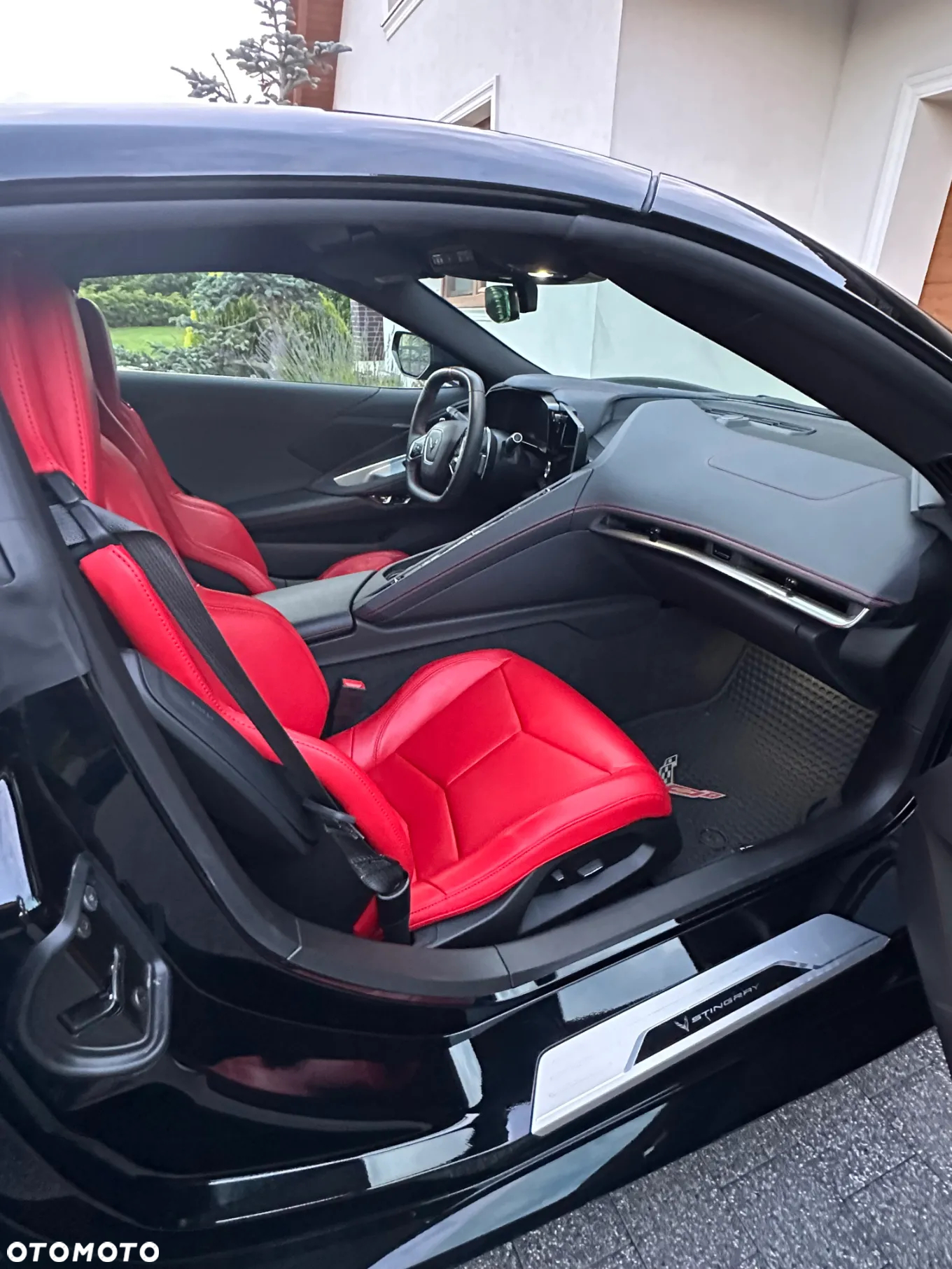 Chevrolet Corvette - 10