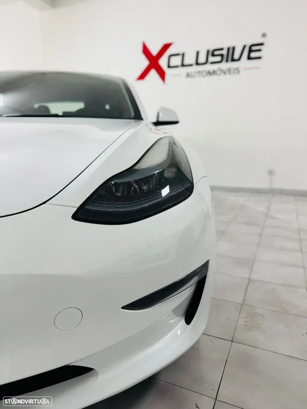 Tesla Model 3 - 5