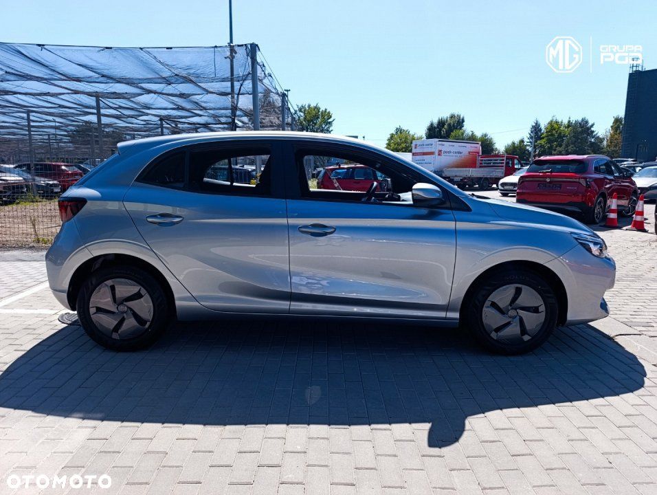 MG MG3 - 7