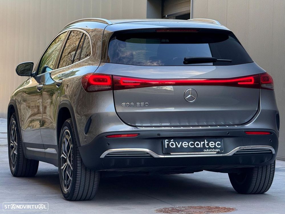Mercedes-Benz EQA 250 AMG Line - 22