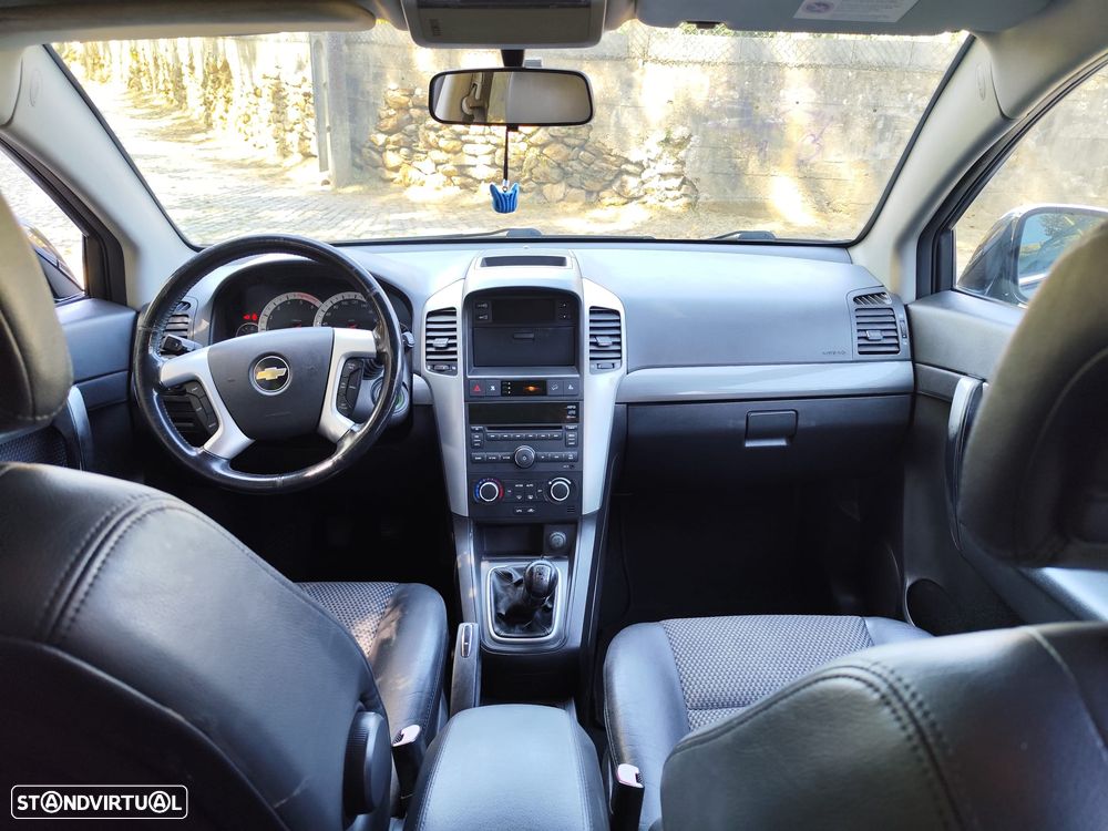 Chevrolet Captiva 2.0 VCDi Seven 7L - 13
