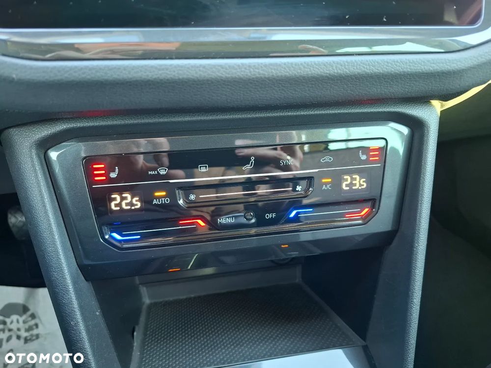 Volkswagen Tiguan 2.0 TDI SCR Life - 29