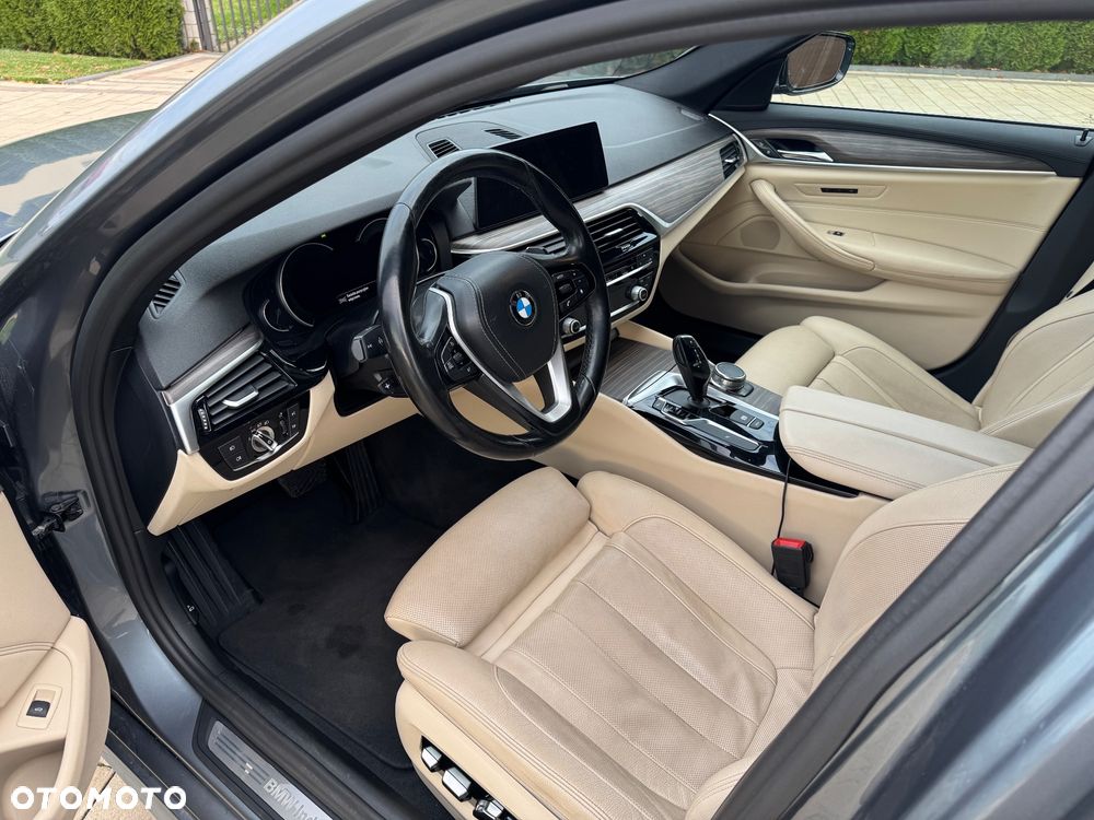 BMW Seria 5 - 12