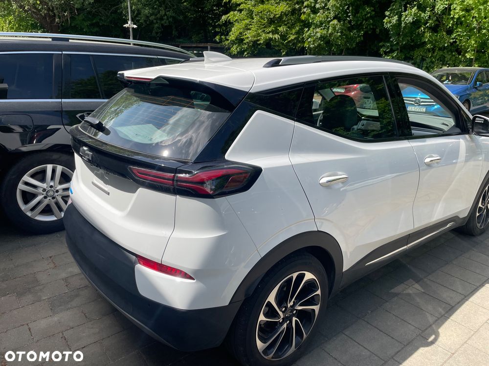 Chevrolet Bolt - 2