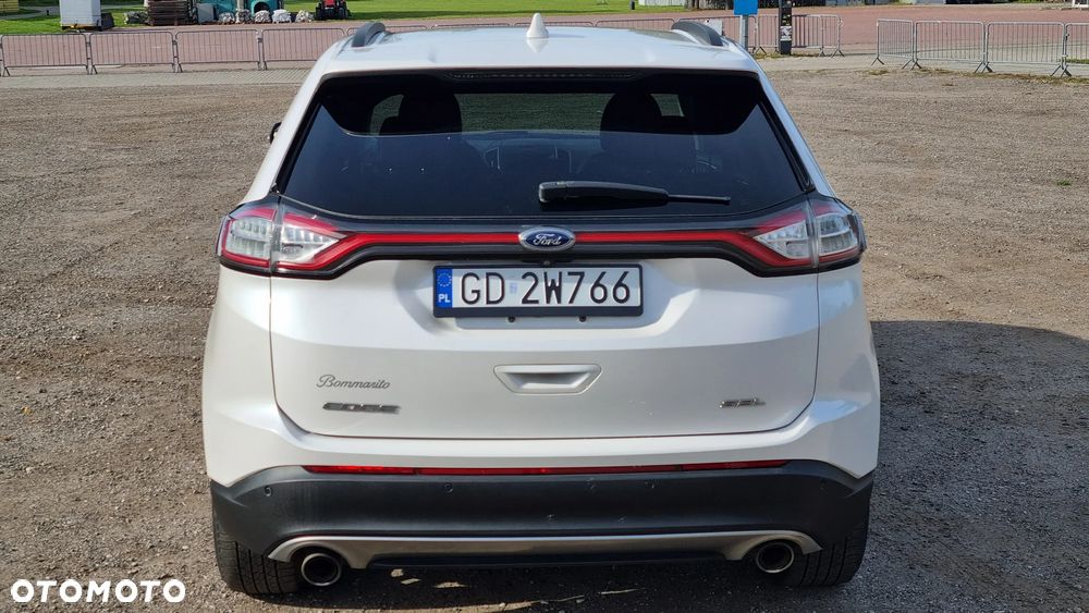 Ford Edge - 4