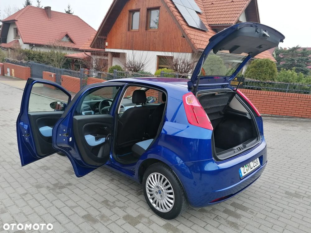 Fiat Punto 1.4 16V Dynamic - 14