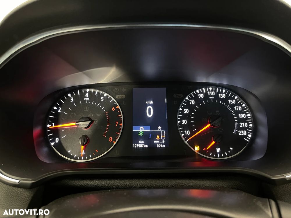Renault Megane TCe GPF Zen - 18