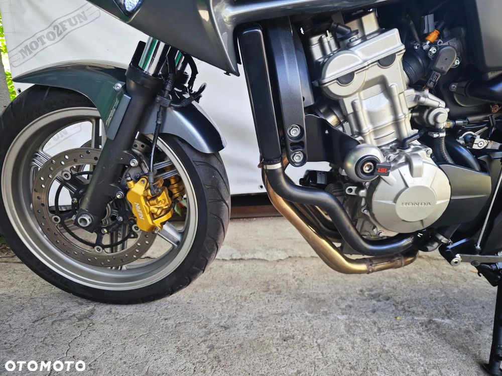 Honda CBF - 12