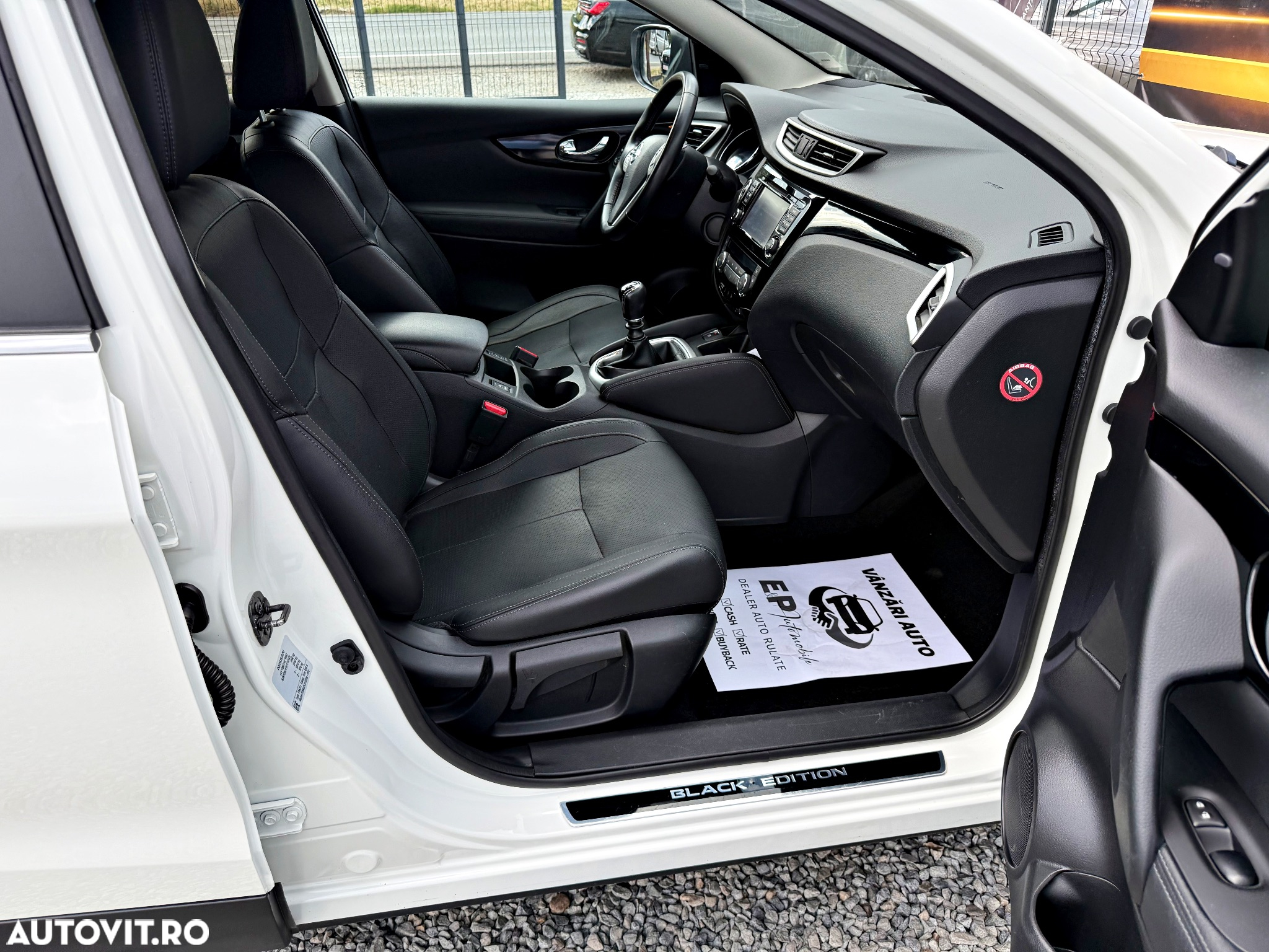 Nissan Qashqai 1.6 DCI Start/Stop Tekna - 13